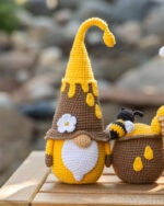 Crochet patterns bundle: Bee gnome, Honey Gnome and Honey Pot, Crochet gnome patterns, Gnome amigurumi pattern, Crochet food - Image 3